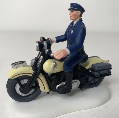 Dept. 56 CIC 2002 America's Finest 58998 Policeman On A Harley Davidson Ornament
