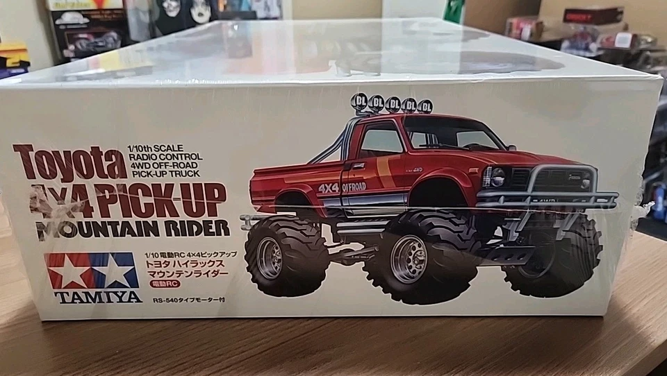 Tamiya Toyota 4×4 Pick-Up Mountain Rider 1/10 R/C 4WD Off-Road New And Sealed - Image 2 of 4