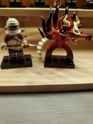 Killer Bee & 8 Tails Custom Lego