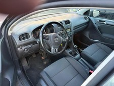 Bas de caisse droit VOLKSWAGEN GOLF 6 5K4809606B