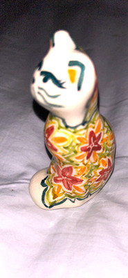 Shearwater Pottery   Precious kitty by Adele