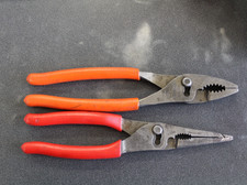 Snap On Set- 9 Long Nose Slip-joint Pliers 9 Combination Slip Joint Pliers Snap On Set- 9 Long Nose Slip-joint Pliers 9 Combination Slip Joint Pliers
