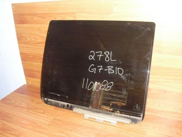 Стекло левой задней двери от оригинального производителя 97 98 99 00 01 02 03 04 Mitsubishi Montero Sport - Изображение 2 из 4