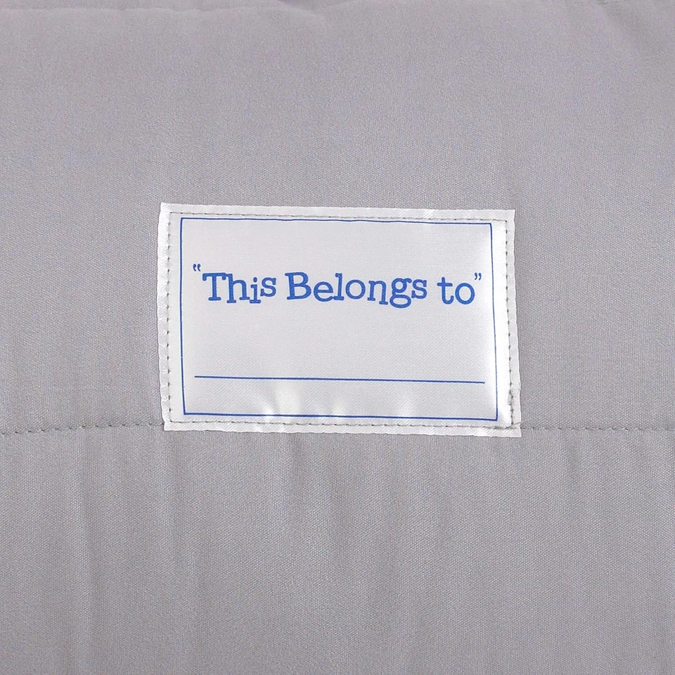 Disney Toy Story 4 - Alfombrilla para siesta Toys in Action para niños pequeños, azul, verde, amarillo, gris Foto 4 de 4