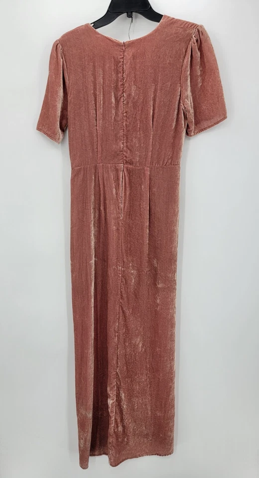 Maxi Vestido Romántico JOA Los Angeles Para Mujer Mediano Rosa Terciopelo Cintura Torcida Foto 2 de 4