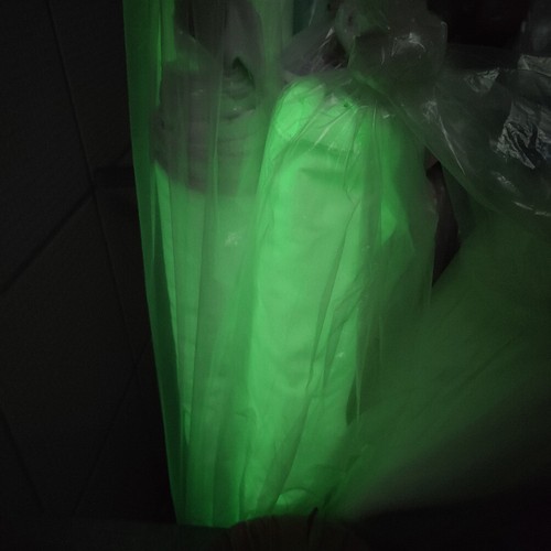 21x29cm Luminous Fabric Reflective Cotton Clothing Sheet DIY Sew Quilting Craft - Picture 2 of 3