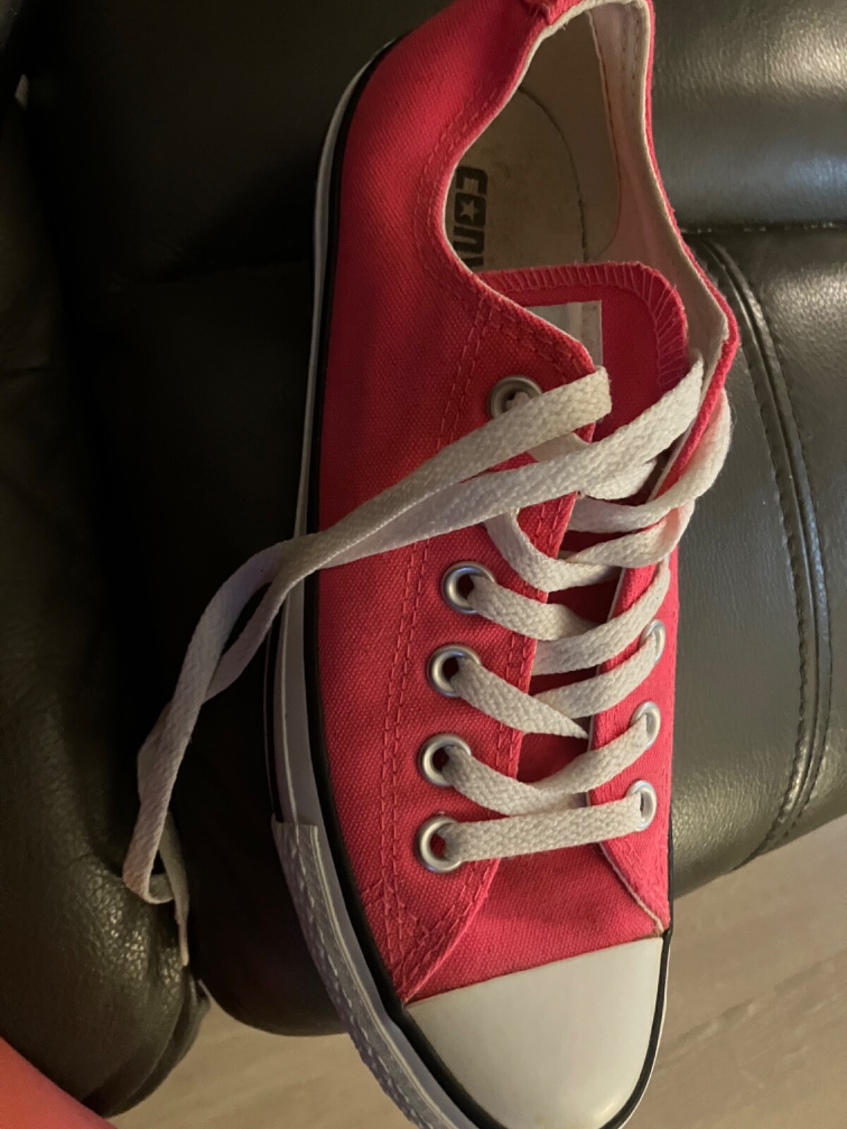 ladies pink converse size 5