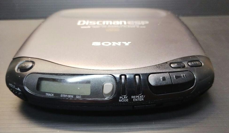 SONY Discman D-235 ディスクマン ポータブルCDプレーヤー ソニー 2026