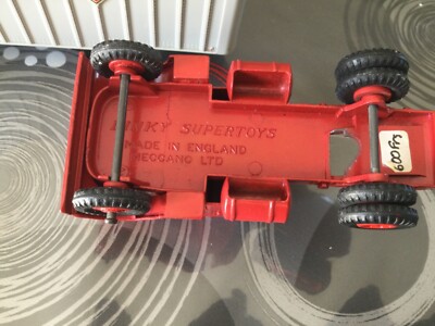 A Dinky Supertoys Die Cast Model Of A Tractor - Trailer McLean 948, Together With A Corgi Toys Die Cast Model Of A Ford Tilt Cab H