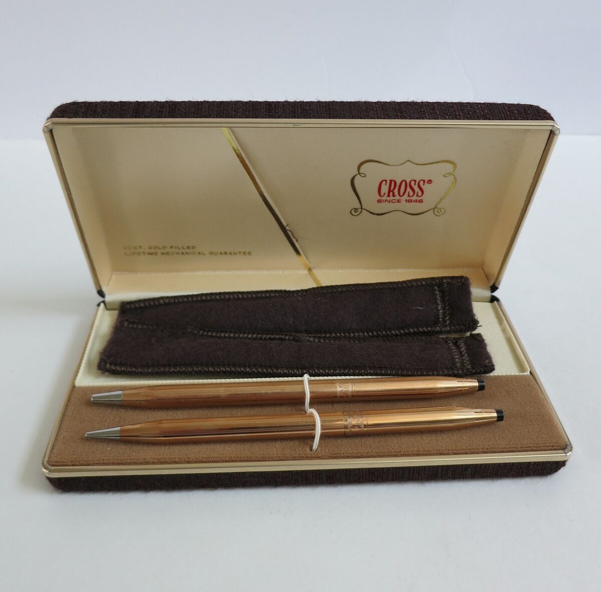 Vintage Cross 1/20 14k Gold Filled Ballpoint Pen & 0.9mm Vintage Cross 1/20 14k Gold Filled Ballpoint Pen & 0.9mm