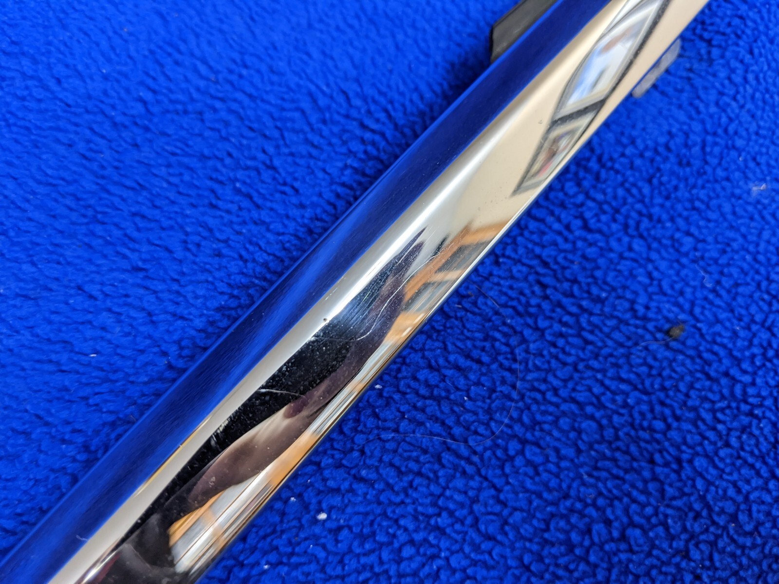 2006-12 Bentley Flying Spur Front left Lower Window Door Trim Chrome strip oem