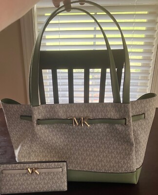 MICHAEL KORS REED LARGE GREEN/BEIGE BELTED LEATHER TOTE PURSE HANDBAG & WALLET