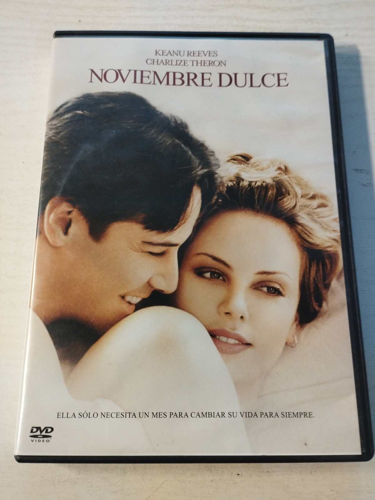 November Sweet Charlize Theron Keanu Reeves - DVD Spanish English Region 2 AM