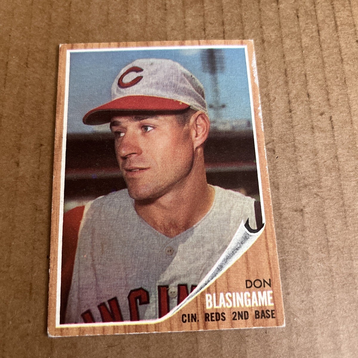 メジャーリーグ　カード　Barnie Willrams 1990 Donruss Bernie Williams RC #689 ERROR Card No Period
