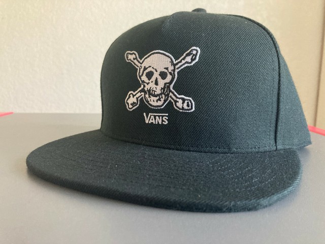 vans skull cap