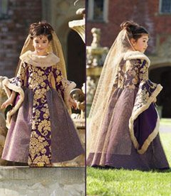 EUC CHASING FIREFLIES GIRL PURPLE MEDIEVAL PRINCESS QUEEN