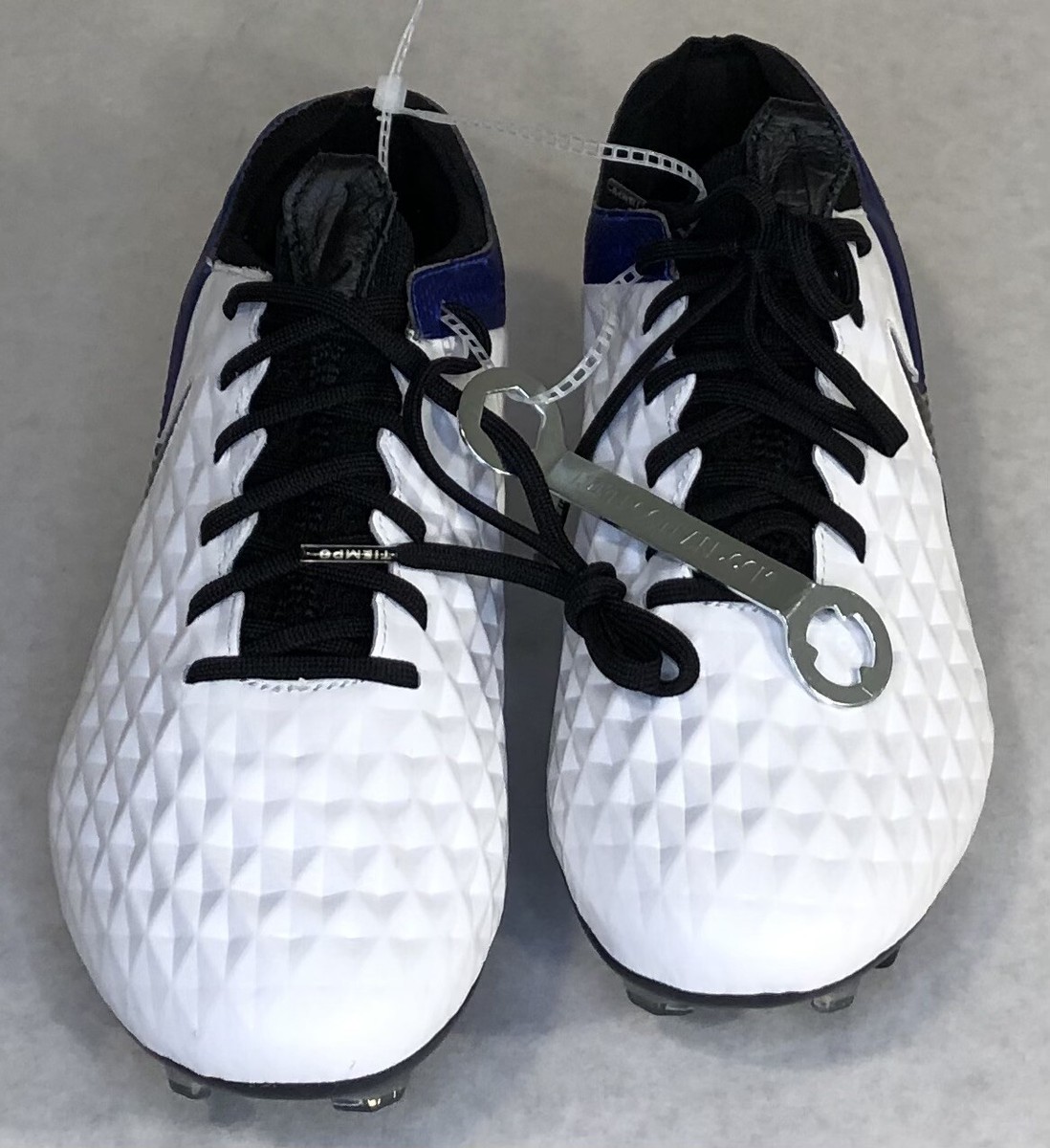 Nike Tiempo Legend 8 Elite SG-PRO ACC Cleats Men Size 7.5 / W 9