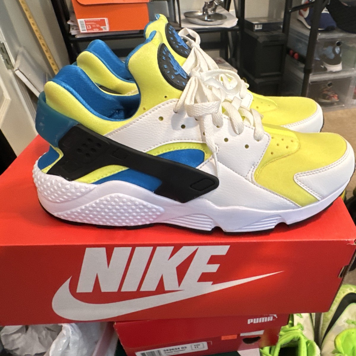 スニーカー NIKE AIR HUARACHE RUN SE Nike Air Huarache Run SE Men's Low Top Sneakers Volt/Photo Blue