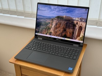 Dell Precision 7680, Intel i7 13850HX, 32GB RAM 1TB SSD, RTX 2000 Ada 4K OLED TS