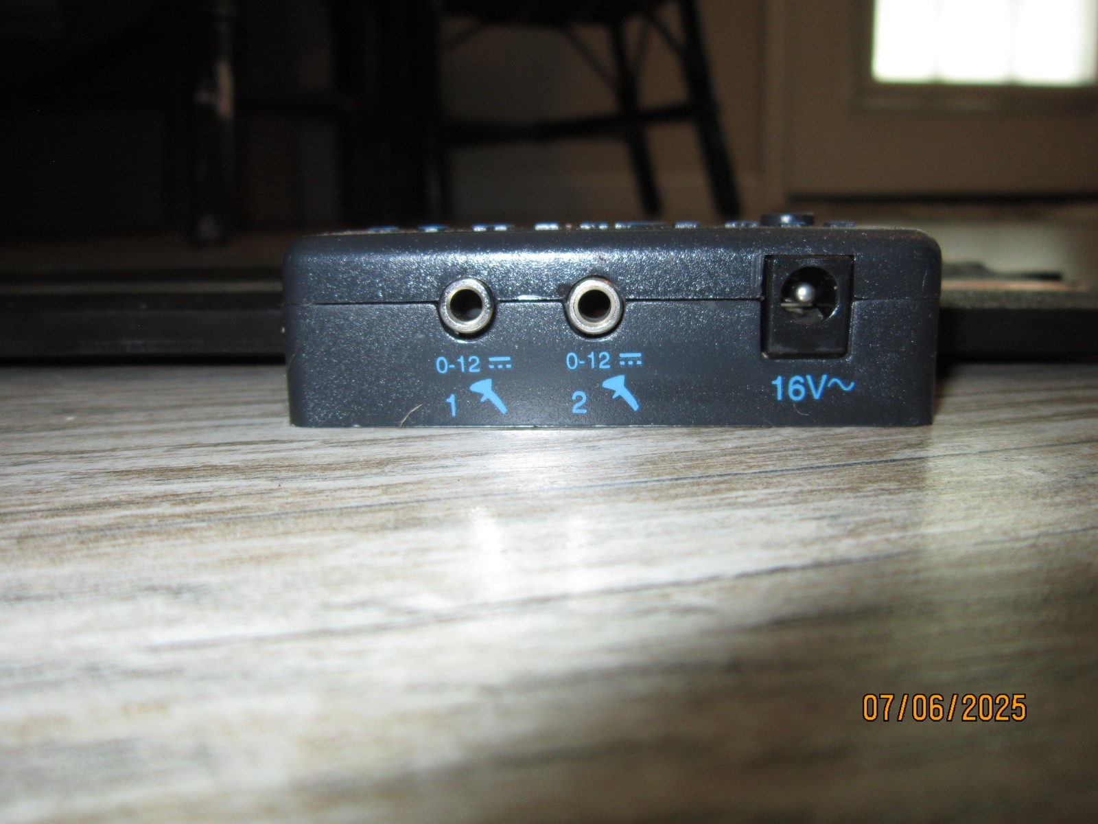 Picture 3 of 4