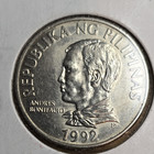 1992 Philippines 2 Piso Coin Andres Bonifacio Cocos Nucifera — photo 1