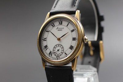 Vintage 1989 Seiko Avenue 2K23-6090 Small Second Roman Quartz Mens