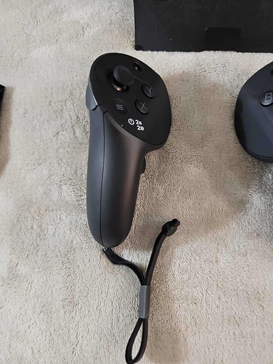 Meta Quest Touch Pro VR Controllers - Black (899-00415-01