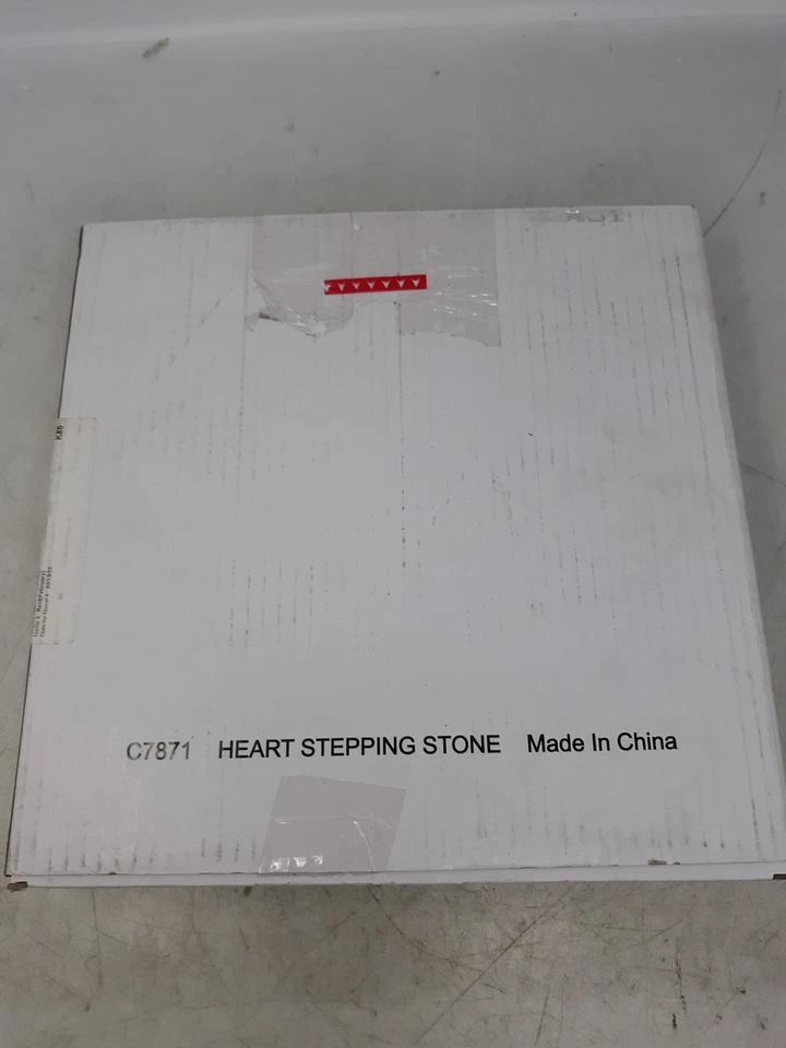 Personalization Mall Heart Stepping Stone Nana's Garden Personalized Gift - Image 4 of 4