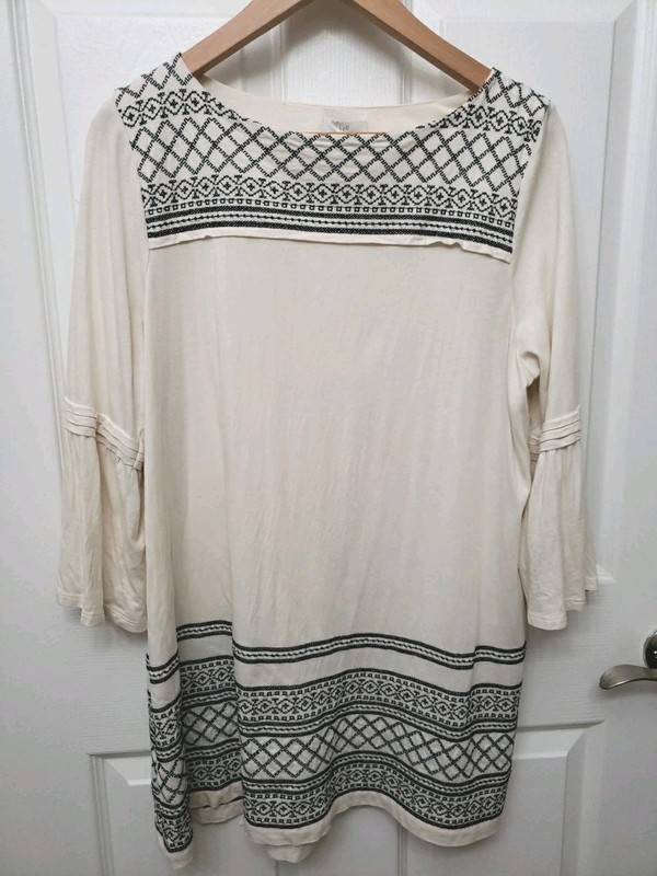 J.Jill Size M Embroidered Peasant Blouse Tunic Boat Neck Flared Sleeve 