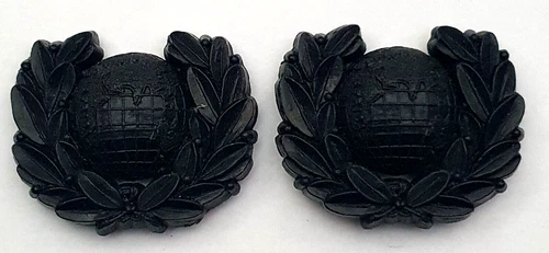 WW2 Royal Marines Commando's Plastic Economy Collar Badges X Pair. A Stanley.