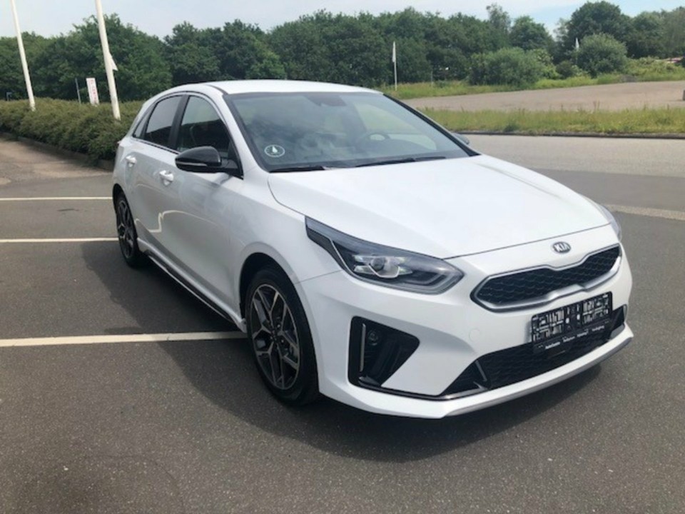 Kia ceed r17