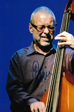 Dave Holland autograph signed 20x30 cm picture