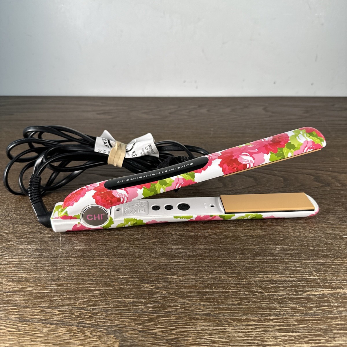 chi♡ro CHI Hair Straightener 1