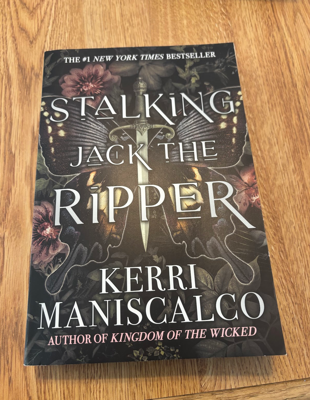 Stalking Jack the Ripper by Kerri Maniscalco (2017, Trade Paperback)