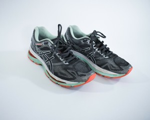 asics gel nimbus size 7