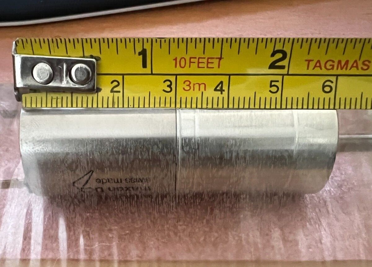 Maxon DCX Motor; 24VDC; 60:1 Gear Box; 22 mm Dia; 60mm Long Maxon DCX Motor; 24VDC; 60:1 Gear Box; 22 mm Dia; 60mm Long
