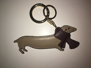 sausage dog keyring