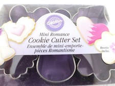 Wilton MINI ROMANCE COOKIE CUTTER SET 2308-1225 Small Set of 6 with Recipe