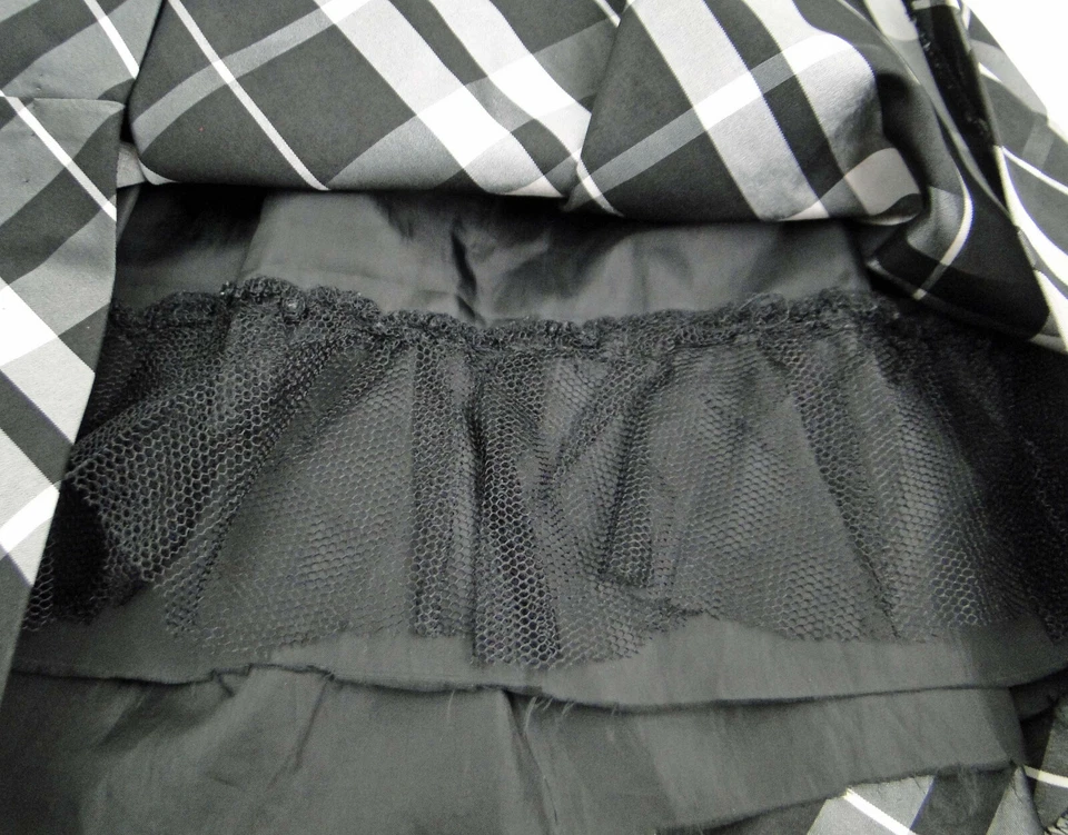 La Princess Holiday Christmas Baby Girl 2-piece Dress Size 24 Months - Image 4 of 4