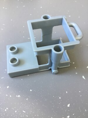 Lego Duplo Lift 2x4x2 Pearl hellgrau. Teilenummer 44700