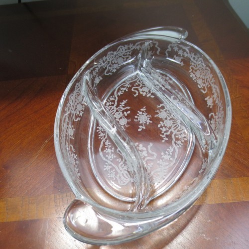 Vintage Elegant Fostoria Glass Etched Romance Oval Divided Relish Candy Dish - Picture 14 of 14