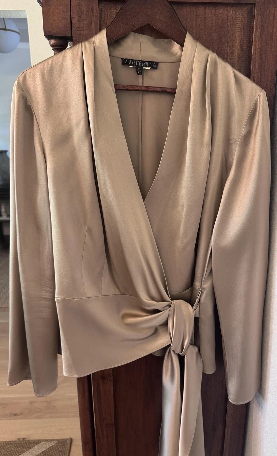 Lafayette 148 New York Blouse Womens 14 Beige Silk Tie Front V Neck Top Wrap