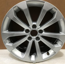 2013-2017 Audi Q5 18x8 Wheel 58917 Rim 5 Double Spoke Silver 8R0601025AD