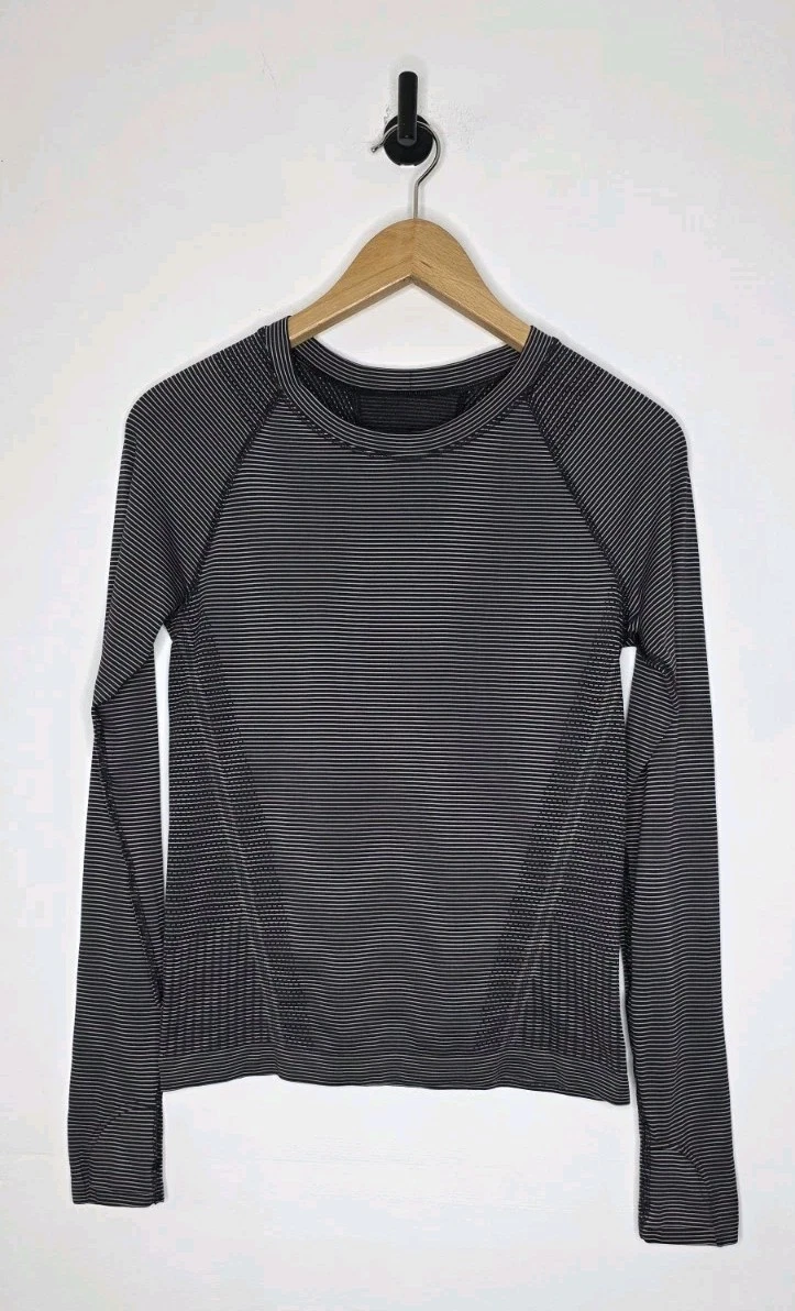 Athleta Momentum Seamless Fitted Long Sleeve Top Women's Size XS Workout Gym