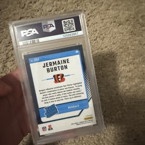 Sport Card - Picture 2 of 2