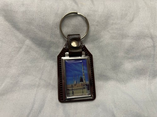 Keychain Medina Mosque Green Dome Islamic Souvenir Metal Ring Pendant