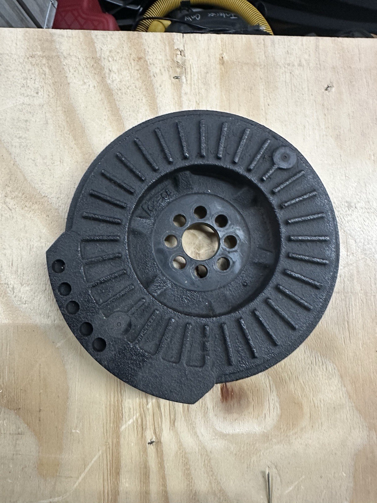 Lamborghini Huracan Or R8 Damper & Pulley ( 077105251 )