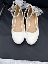 Dream Pairs Women  s dress flats Pearl Embelished Ankle Strap White Bow. Size 10