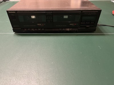 Tectonics Cassette Player  RS-T19