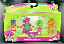 Barney's World Barney Hey Friends Pack Fisher Price 4 Figures -NEW